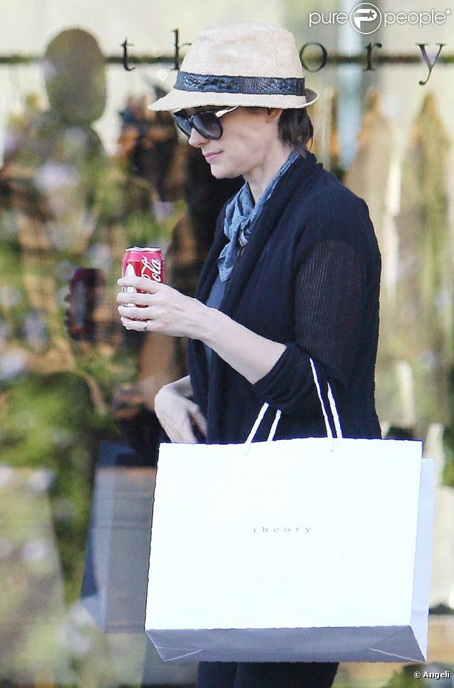 Winona Ryder à Hollywood en session shopping le 5 août 2009