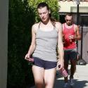 Milla Jovovich : à quelques jours de son mariage, elle se met au sport mais reste diablement sexy !