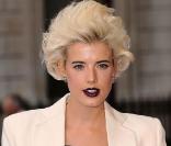 La très minouche Agyness Deyn...