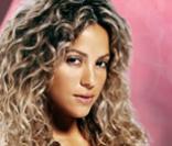 Shakira vend ses costumes de scène sur eBay