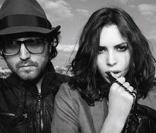 Sean Lennon et sa chérie Charlotte Kemp Muhl pour Zadig & Voltaire