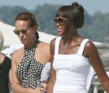 Naomi Campbell et une amie à Saint-Tropez