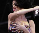 La très sexy Katy Perry à l'occasion du 2e jour du V Festival, à Londres, le 23 août 2009 !
