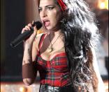Amy Whinehouse aux Brit Awards en 2008 
