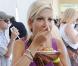 Tori Spelling n'arrête plus de... manger !