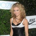 AnnaLynne McCord surlookée et Jessica Lowndes trop sexy... on ne sait plus où donner de la tête !
