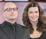 Steven Soderbergh et sa femme Jules Asner, à l'occasion de la présentation de  The Informant ! , lors de la 66e Mostra de Venise, le 7 septembre 2009 !