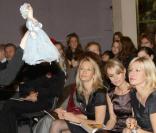 Laeticia Hallyday et Estelle Lefébure à l'Opération Frimousses de Créateurs en 2008