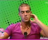 Jonathan rompt avec Daniela... du confessionnal !