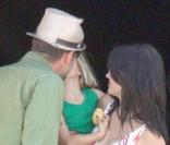 David Arquette rend visite à Courteney Cox avec leur fille Coco sur le tournage de la série Cougar Town le 8 septembre 2009