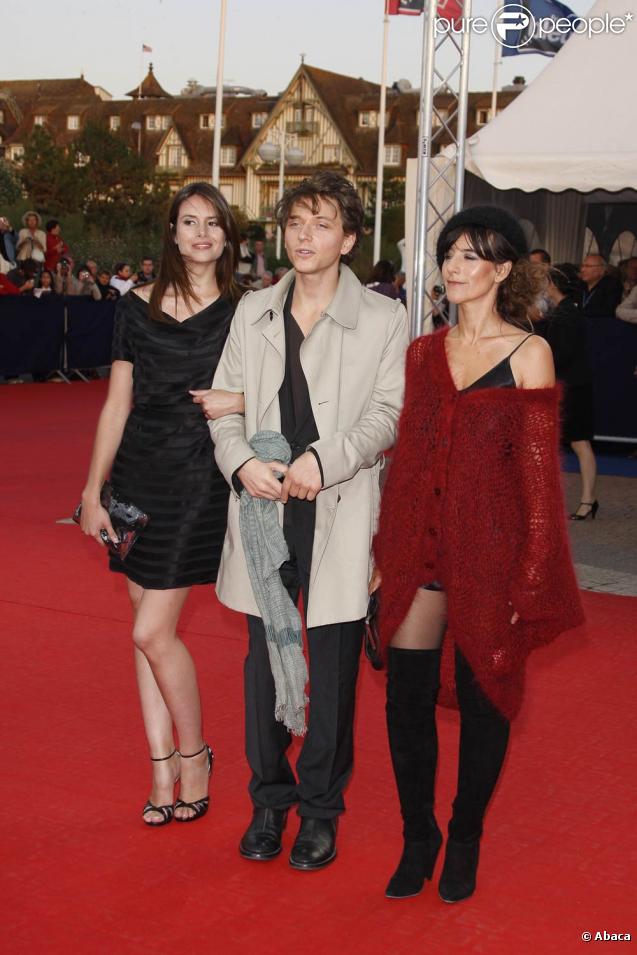 Louise Monot, Raphaël et Romane Bohringer, lors de l'avant-première des  Vies privées de Pippa Lee  et de l'hommage rendu à Robin Wright, lors du 35e Festival de Deauville, le 10 septembre 2009.
