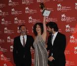 Cérémonie de clôture de la 66e Mostra de Venise, le 12 septembre 2009 : Kseniya Rappaport, meilleure actrice 
