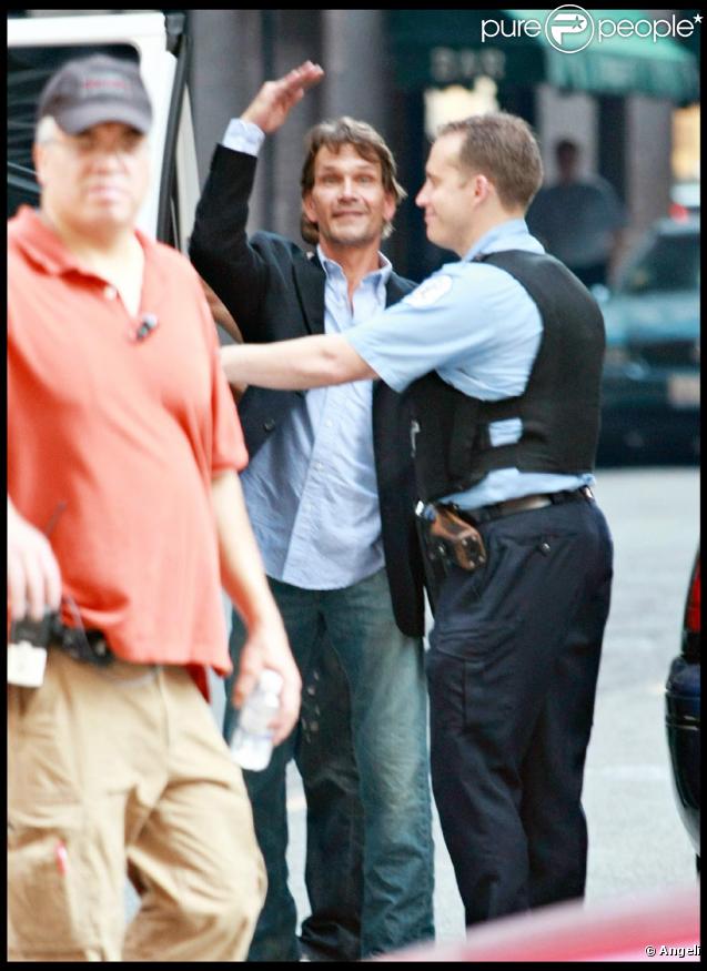 Patrick Swayze après une première chimiothérapie il est de retour sur le tournage de The Beast pour la télévision en juillet 2008