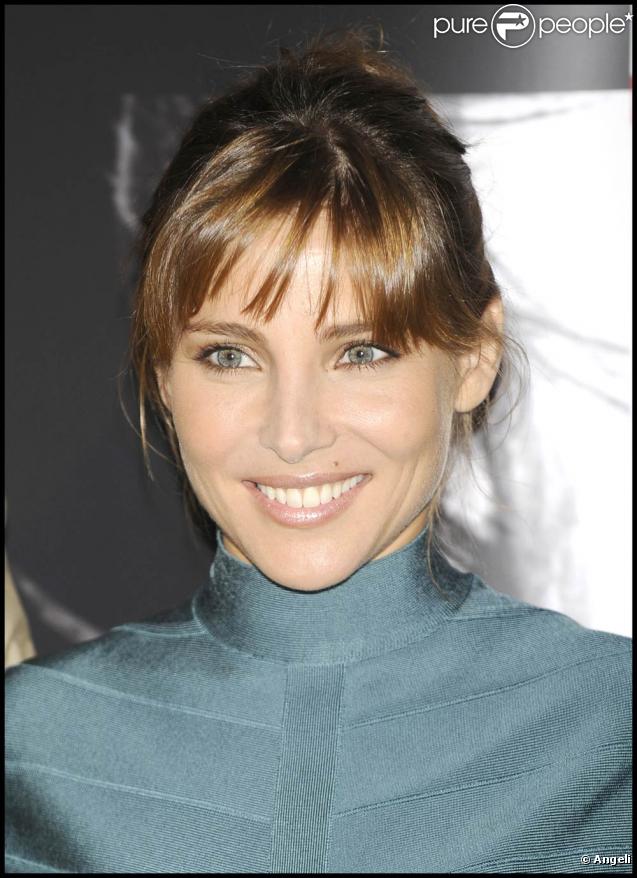 La ravissante Elsa Pataky, à l'occasion de l'avant-première de  Didi Hollywood , à Madrid, le 14 septembre 2009 !