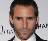 Alessandro Nivola, à l'occasion de l'avant-première de  Coco avant Chanel , au Paris Theatre de New York, le 15 septembre 2009 !