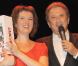 Michel Drucker a fait la surprise à Anne Roumanoff de venir lui remettre un DVD de diamant, le jeudi 10 septembre