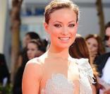 Olivia Wilde très sexy à la cérémonie des Emmy Awards à Los Angeles le 20/09/09