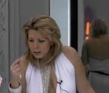 Coachée par Cindy, Daniela prépare une offensive très très sexy...