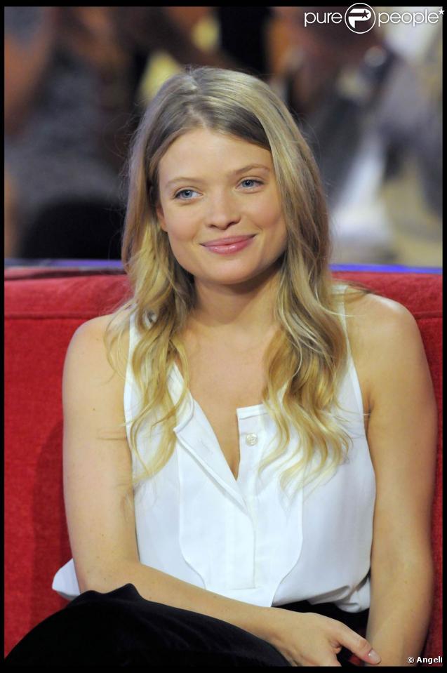 Mélanie Thierry était ce matin l'invitée du 6/9 d'NRJ.