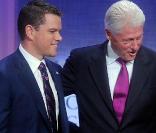 Bill Clinton accueille Matt Damon lors de la 5e Clinton Global Initiative