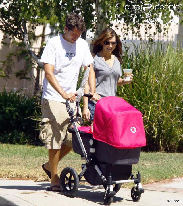 Alyson Hannigan, son mari et leur fille Satyana à Los Angeles, septembre 2009