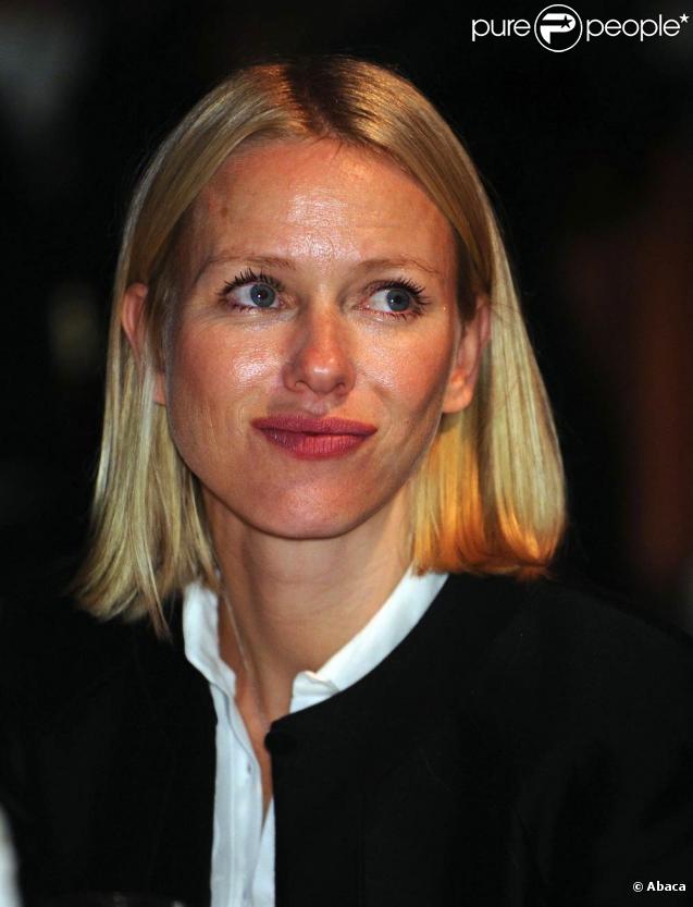Naomi Watts à de l' Important Dinner for Women 4  au Cipriani à New York, le 23 septembre 2009