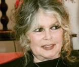 Brigitte Bardot parle de sa tentative de suicide et de 