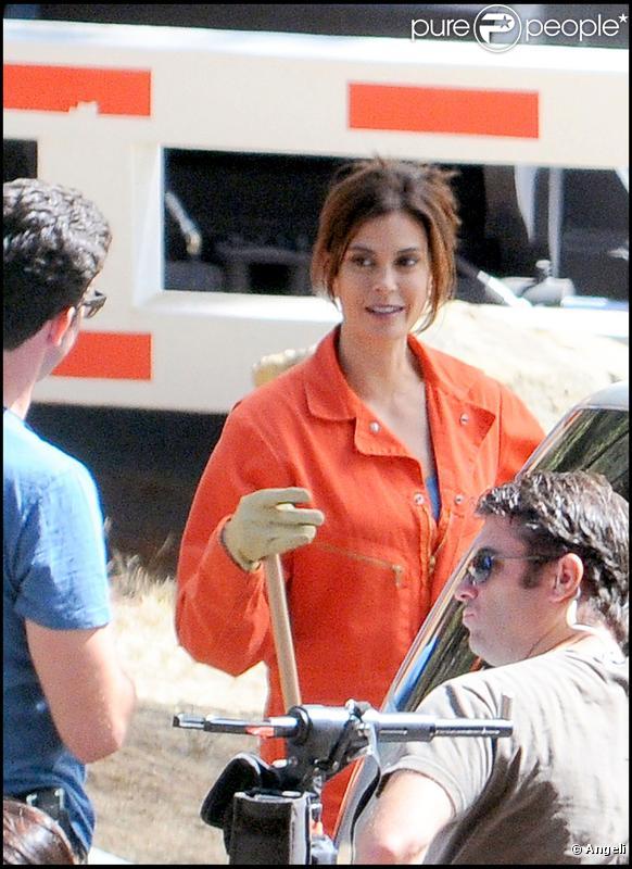 Teri Hatcher et Dana Delany sur le tournage de Desperate Housewives dans Griffith Park à Los Angeles le 5 octobre 2009