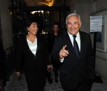 Anne Sinclair et son mari Dominique Strauss-Kahn ont assisté au mariage de Jean-Christophe Cambadélis, le 15 octobre 2009