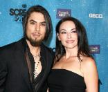 Dave Navarro et une amie lors de la cérémonie des Scream Awards 2009 de Spike TV à Los Angeles le 17 octobre 2009