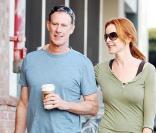 Marcia Cross et son époux Tom Mahoney, en forme, font une balade à Los Angeles. 24/10/09