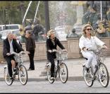 Evelyne Dhéliat et Fabienne Amiach au Green Ride de Paris (25 octobre 2009)