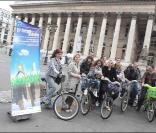 Les présentateurs météo roulent pour le Green Ride de Paris (25 octobre 2009)