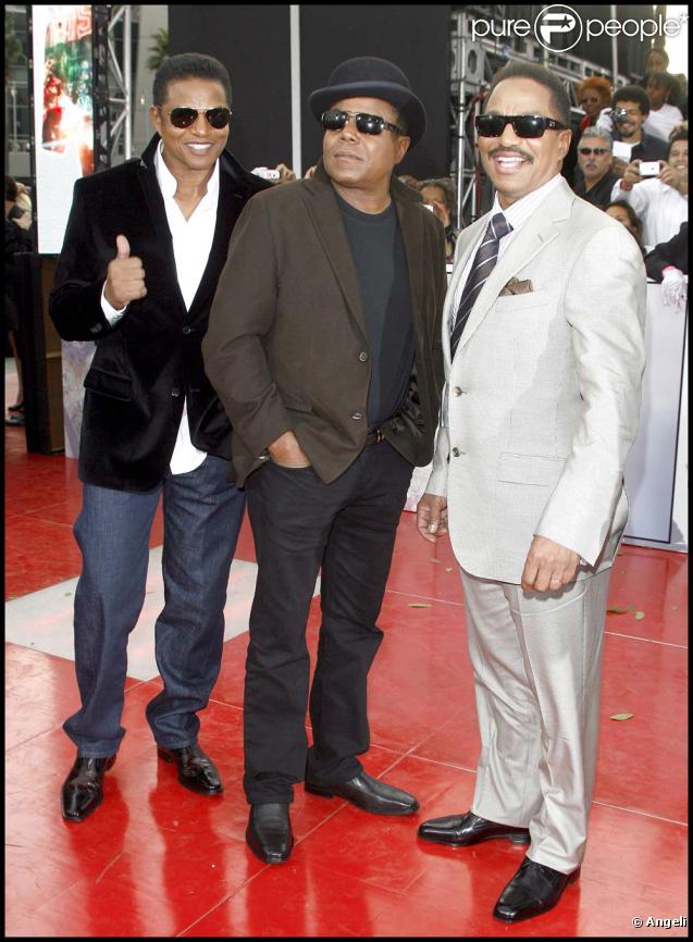 Tito, Jackie et Marlon Jackson à l'avant-première de This is it à Los Angeles, le 27 octobre 2009 !