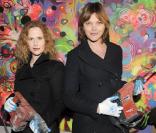 Cyrielle Clair et Alexandra Kazan, à l'occasion de la Demolition Party organisée par la marque LG pour le lancement de ses nouveaux écrans plats, à l'Esplanade de la Dafense, à Paris, le 27 octobre 2009 !