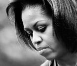 Michelle Obama dans les jardins de la Maison Blanche le 29 octobre 2009 