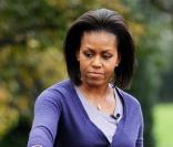 Michelle Obama dans les jardins de la Maison Blanche le 29 octobre 2009 