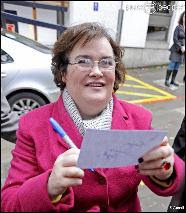 Susan Boyle à la sortie d'un studio à Londres le 03/11/09
