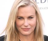 Daryl Hannah a lancé le Green Community Challenge à Los Angeles le 4/11/09