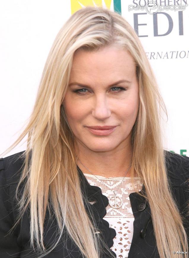Daryl Hannah a lancé le Green Community Challenge à Los Angeles le 4/11/09