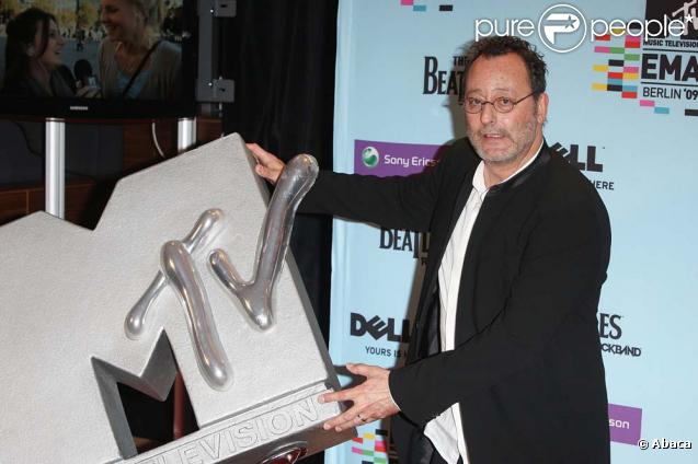 Notre Jean Reno national, à l'affiche du film Thérapie de couples en mars 2010, était venu représenter la France et remettre un award.