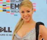 Shakira a enflammé l'O2 World Arena de sa performance éthnique : et sur le tapis rouge, les appareils photo crépitaient !