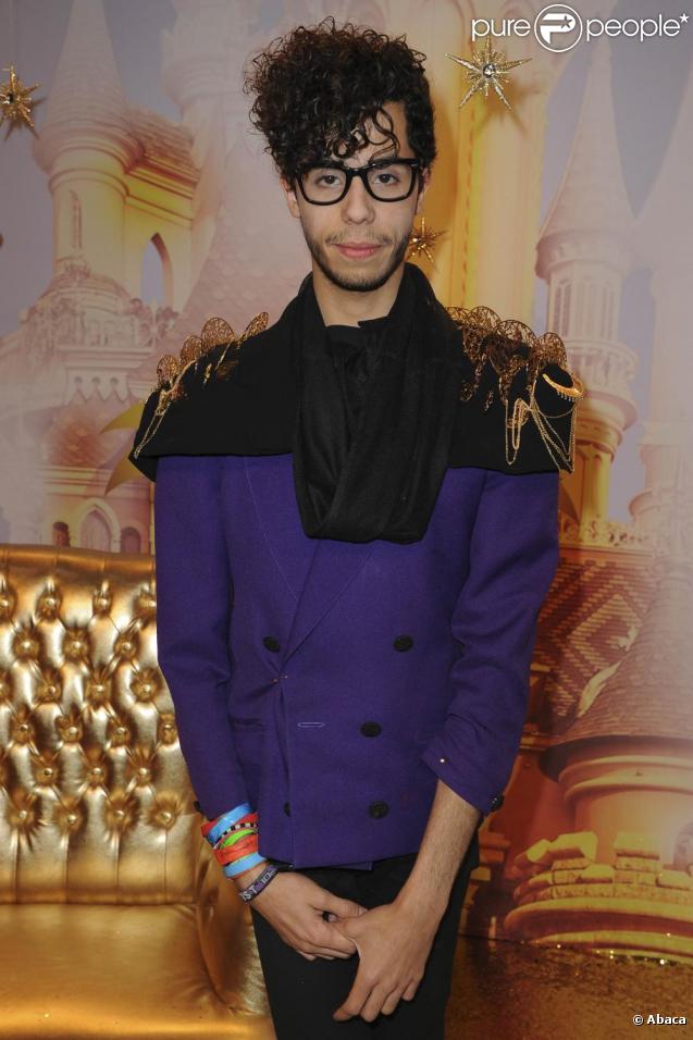 Sliimy, révélé sur internet, est désormais invité partout... même chez Mickey ! Comme quoi, internet, ça mène à tout !