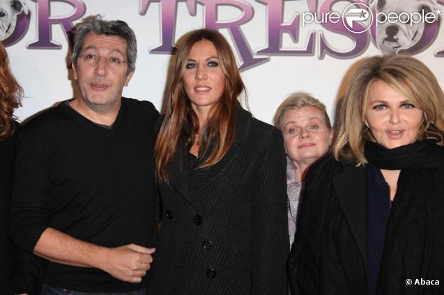 Alain Chabat, Mathilde Seigner et Nathalie Rheims, lors de l'avant-première de  Trésor , au Gaumont Opéra, à Paris, le 9 novembre 2009.