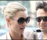 Kate Moss a adopté les lunettes Hogan !  