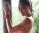 La superbe Jarah Mariano, premier mannequin asiatique à être égérie de la marque de lingerie Victoria's Secret...