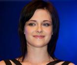  Marion Cotillard en 1997 ? Non, Kristen Stewart à Munich, le 14 novembre 2009. 