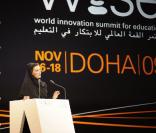 Le dîner de gala du sommet international sur l'éducation à Doha avec cheikha Moza al-Misnid à Doha au Qatar, qui se tient du 16 au 18 novembre 2009 