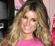 Marisa Miller a charmé les clients de la boutique Victoria's Secret à New York le 18/11/09