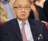 Stéphane Bern a tenu à ce que son père, Louis, assiste à son Vivement Dimanche. Quoi de plus naturel !